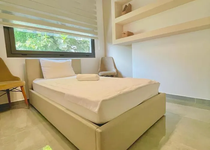 Stavri De'lux Ларнака